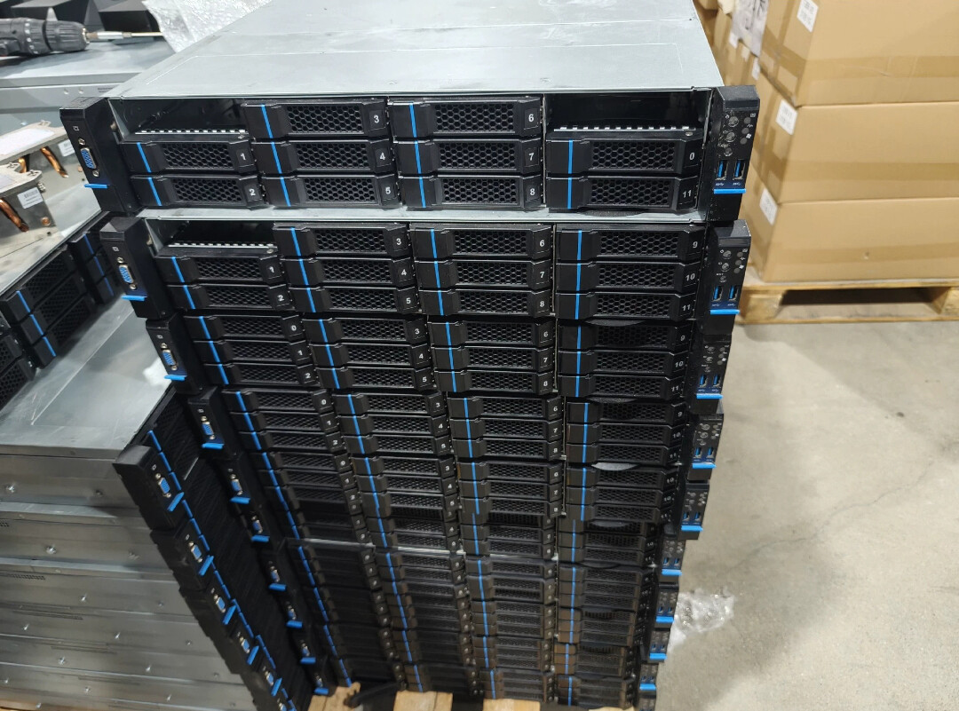 Inventec Horsea 12X3.5″(4x NVME) Server 4X 32G 3200MHz 2X EPYC 7402 CPU