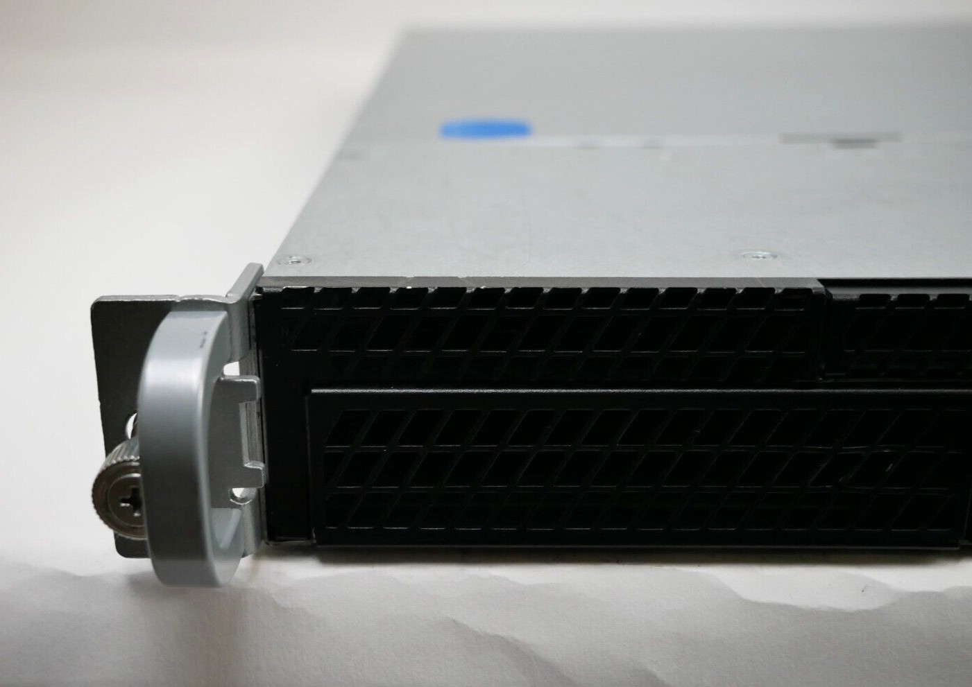 Intel R1000 Intel Xeon E3-1231 v3 @3.40GHz 8GB DDR3 Server *NO HDD* #30