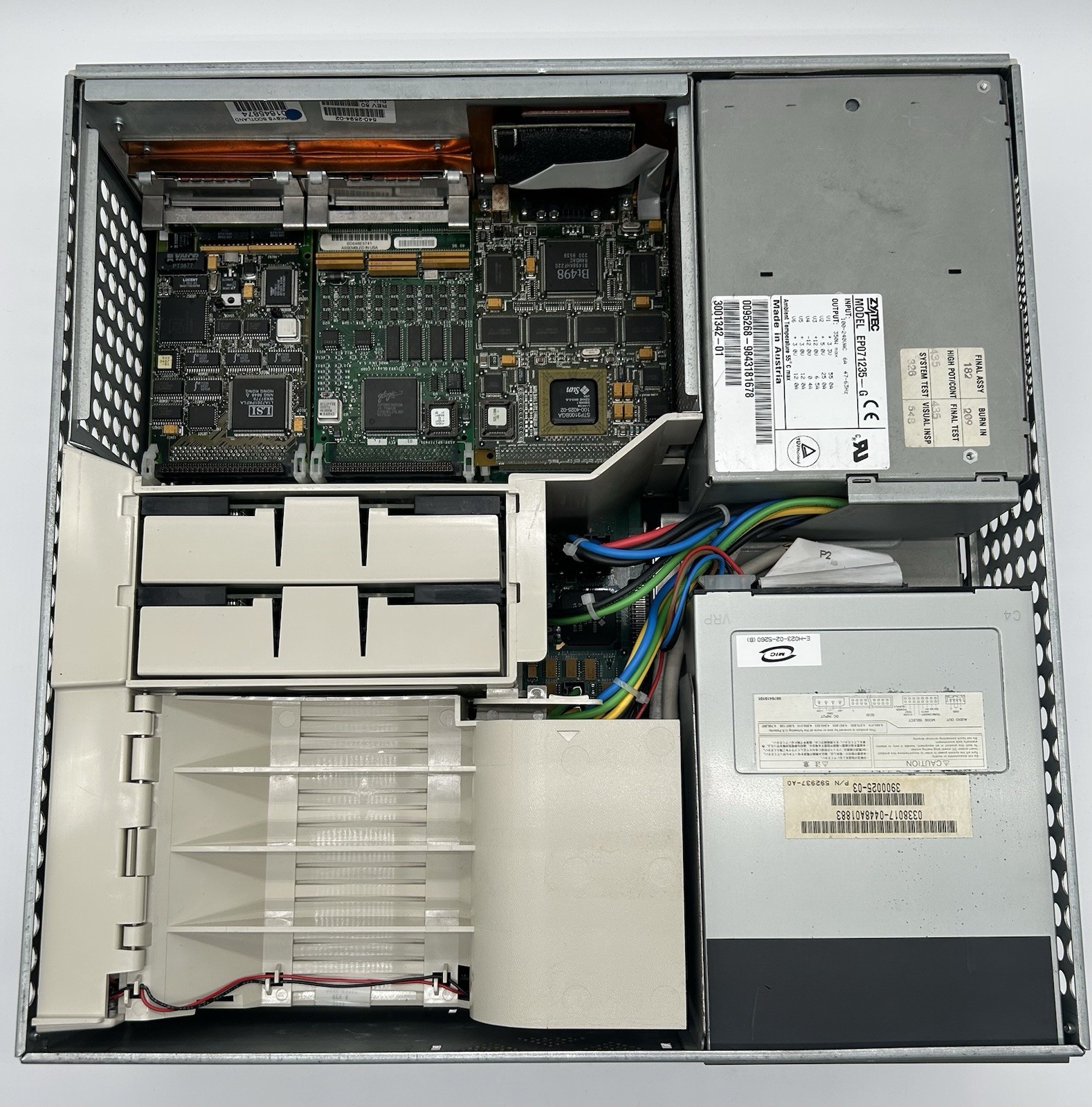 SUN Ultra 2 2X UltraSPARC-II 300MHz CPU 1GB-RAM 36GB HDD Graphic Card Test-PASS