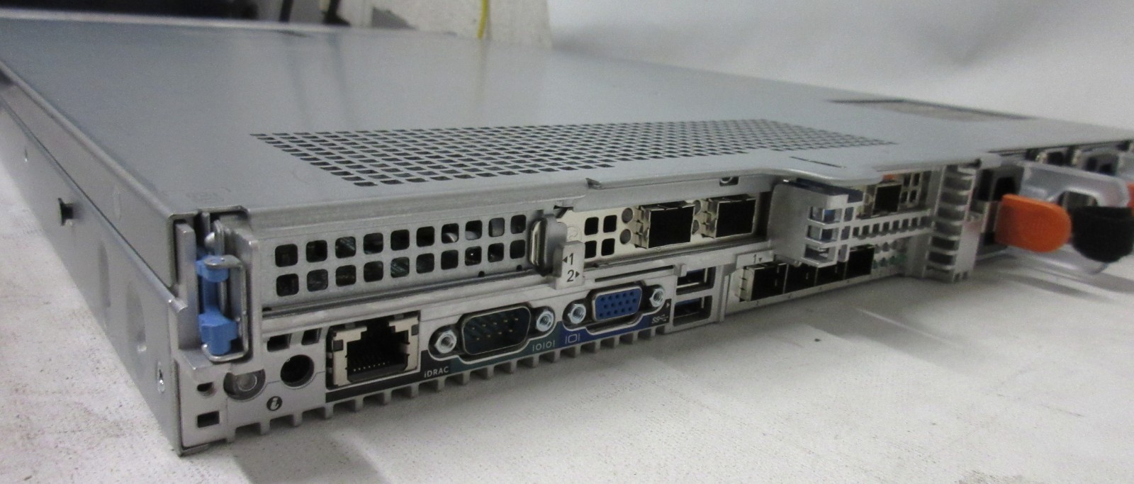 Dell PowerEdge R640 2x Xeon Silver 4210R 96GB ECC PERC H330 Mini BOSS-S1