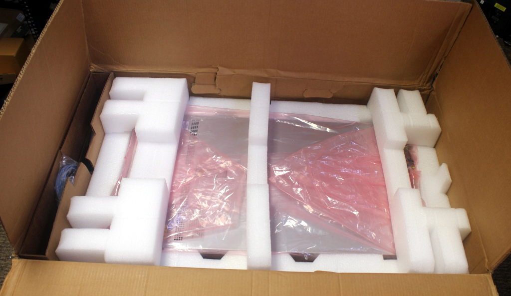 NEW CISCO IronPort WSA-S190 UCS-C220-M4 Xeon E5 2609 V3 8GB RAM 2x UCS-HD600G10K