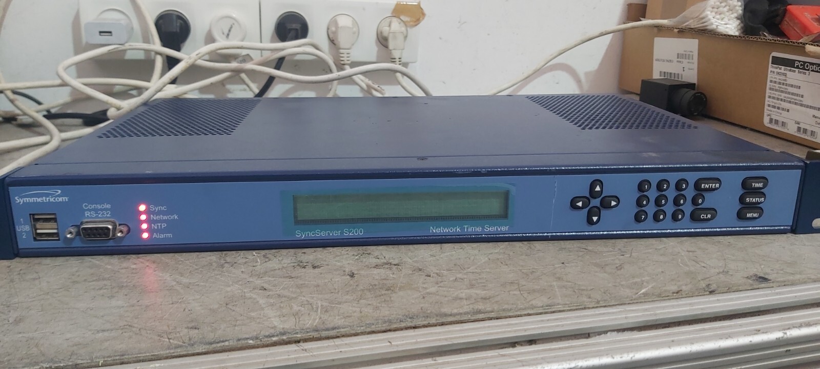 Symmetricom SyncServer S200 Network Time Server Make Offers! UPS Shipping!