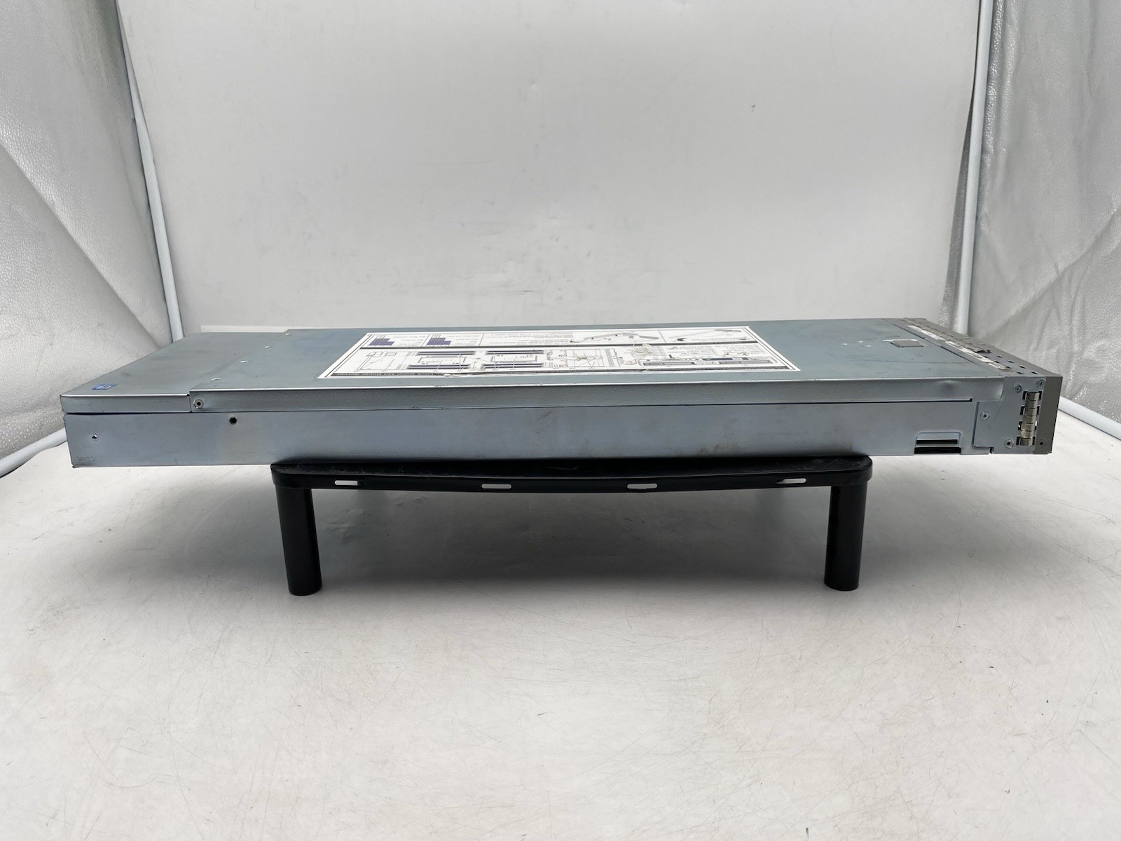 CISCO UCSB-B200-M3 UCS B200 M3 Blade Server 2x Intel Xeon E5-2650 No Ram/Storage