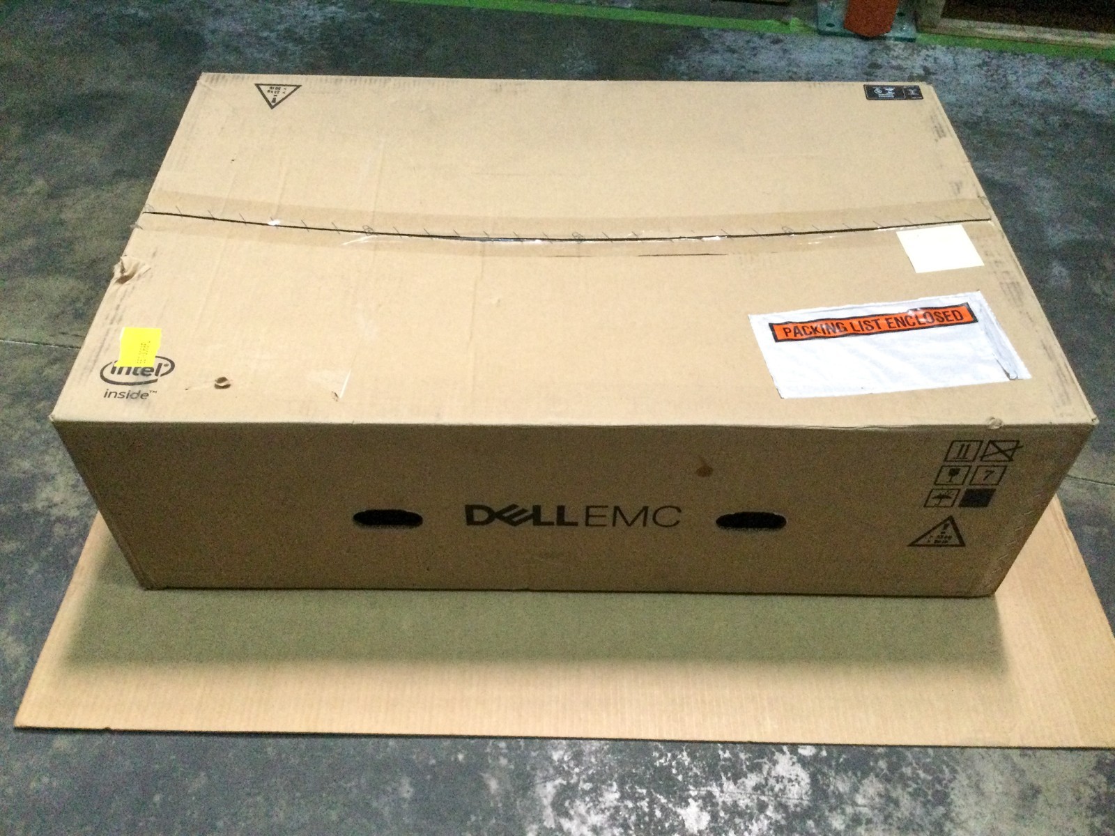 Dell Poweredge R640 8 SFF CTO Server No HDDs/ CPUs/ RAMs/ Cards New