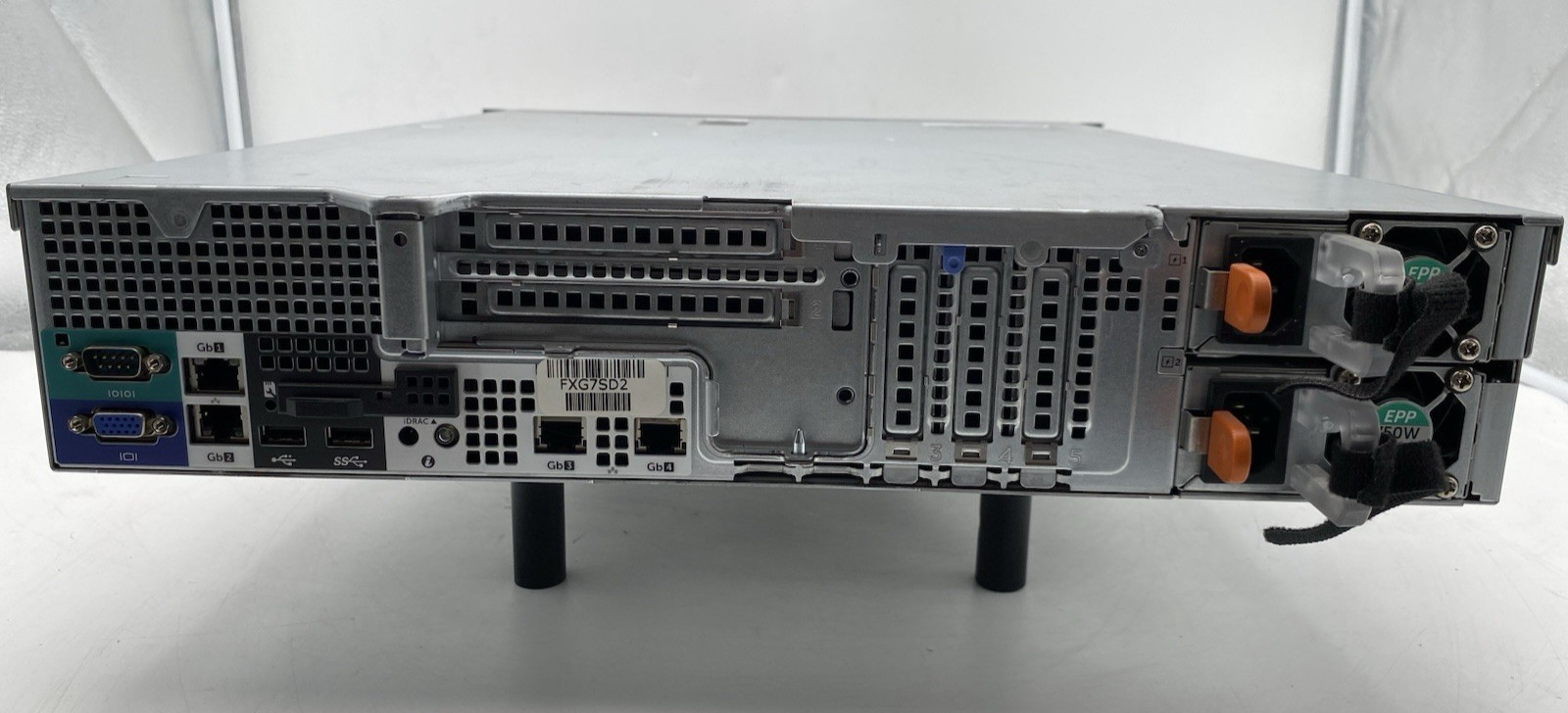 Dell Poweredge R530 Server 2x Xeon E5-2620v4 2.10GHz 32GB RAM 6x 600GB HDDs