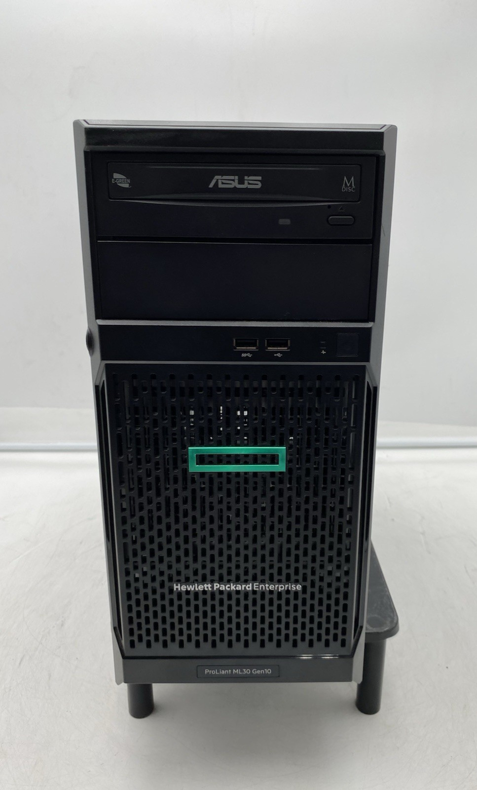 HPE ProLiant ML30 Gen10 Xeon E-2224 3.40GHz 8GB RAM 2x 2TB WD Gold HDDs