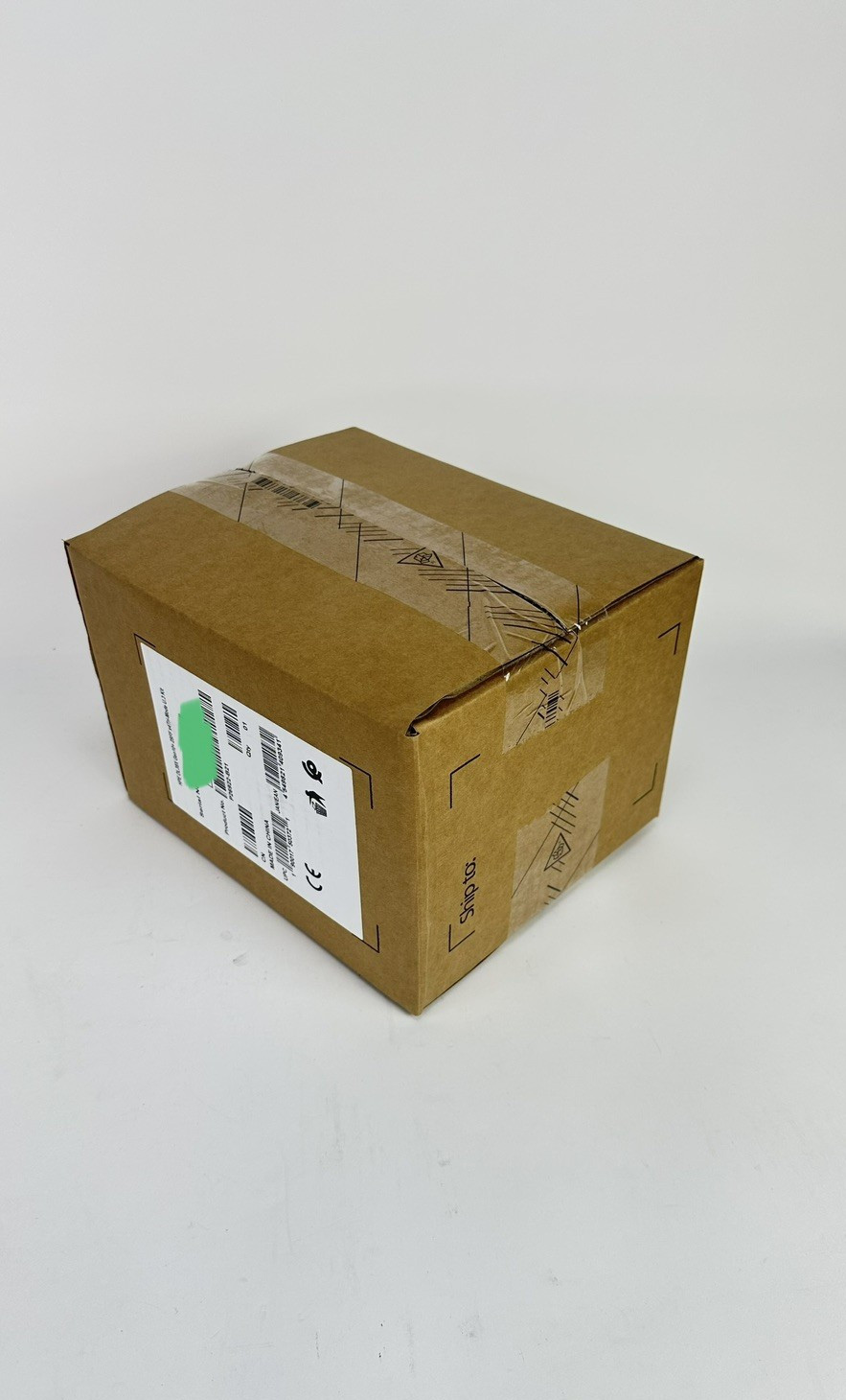 HPE DL38x Gen10/Plus/V2 2SFF x4 Tri-mode Front/Rear Tertiary Drive Cage Kit U.3