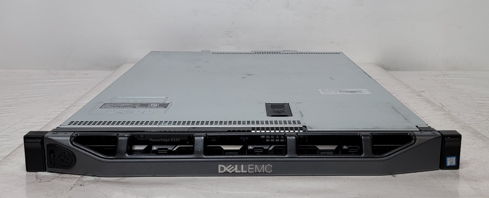 Dell EMC PowerEdge R330 Single Xeon E3-1220 v5 @3.00GHz 32GB RAM No HDD H730