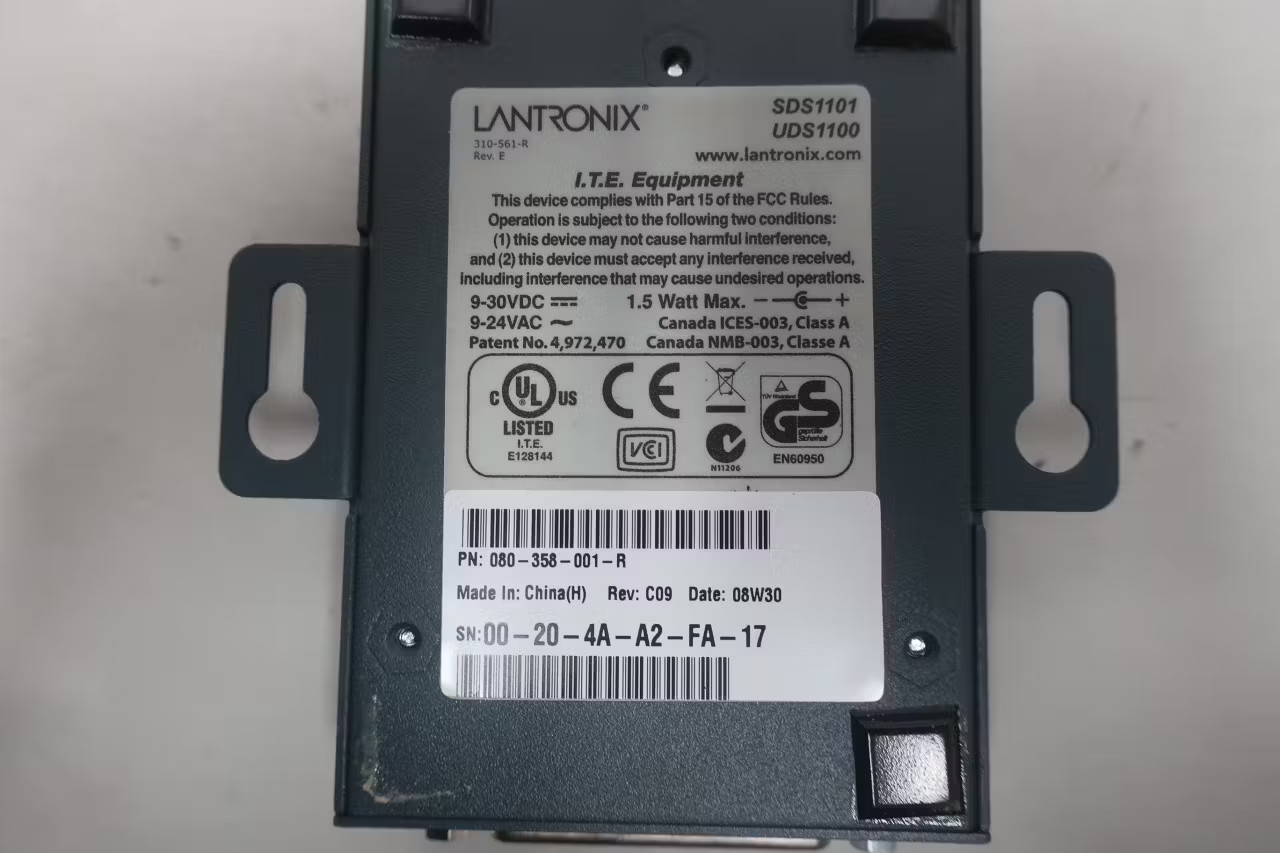 Lantronix UDS1100 Universal Device Server