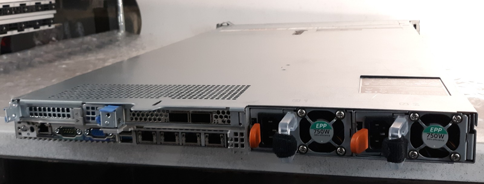 Dell EMC PowerEdge R640 4-Bay Server NO CPU RAM HDD w/ 2x PSU+SF Card+Perc+Cords