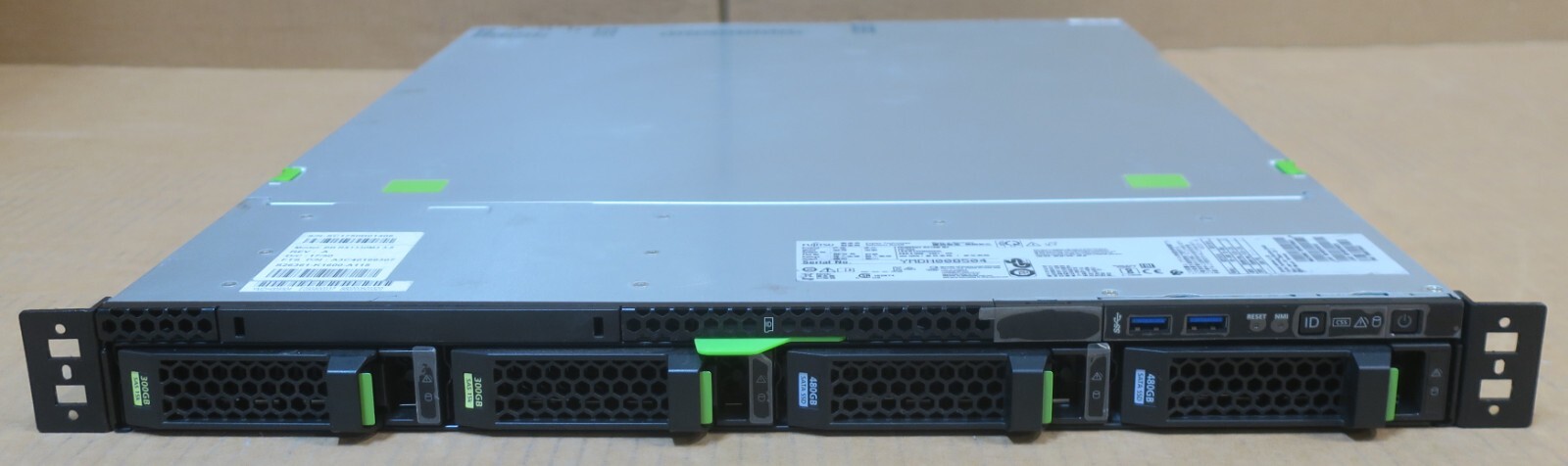 Fujitsu Primergy RX1330 M3 4C E3-1270v6 32GB 1U Rack Mount Short Depth Server