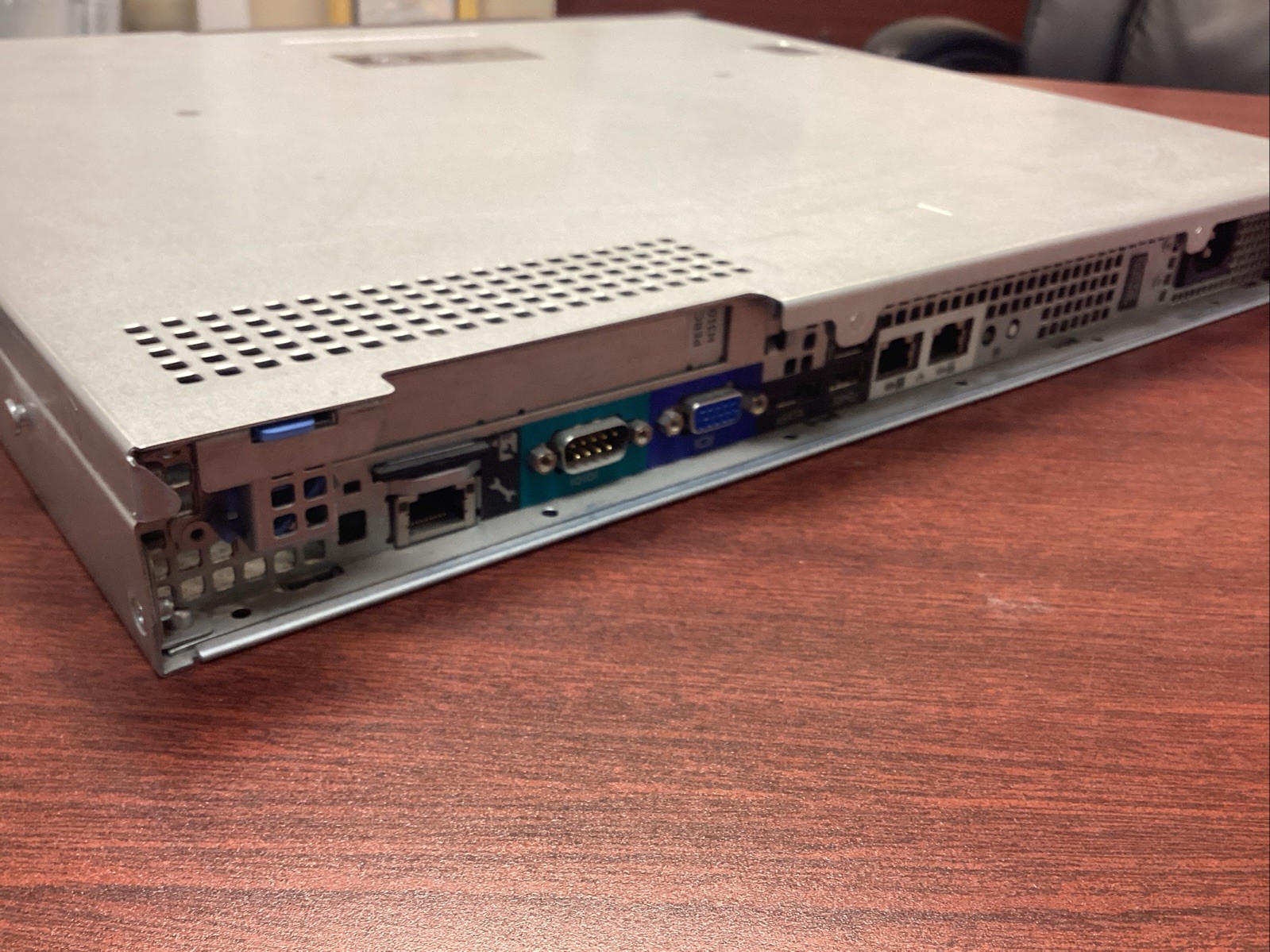 Dell PowerEdge R220 Xeon E3-1220 V3, 16GB RAM, 1TB HDD RAID 1, PERC H310, IDRAC7