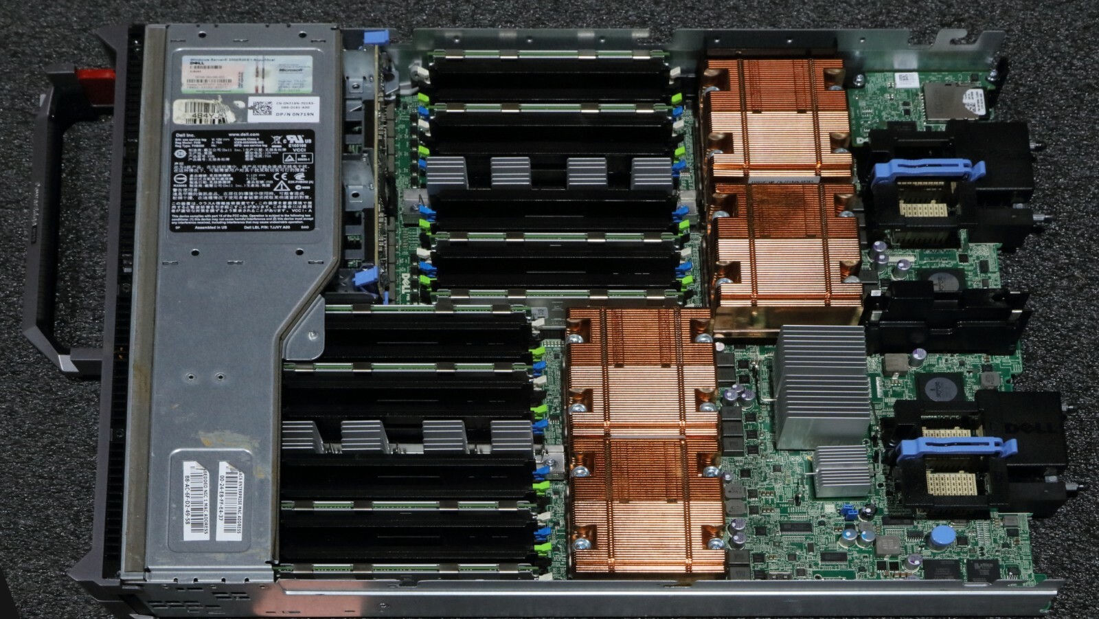 Dell PowerEdge M1000e – Includes: 8 EA M910 Blades – 232 Xenon Cores – 1 TB RAM