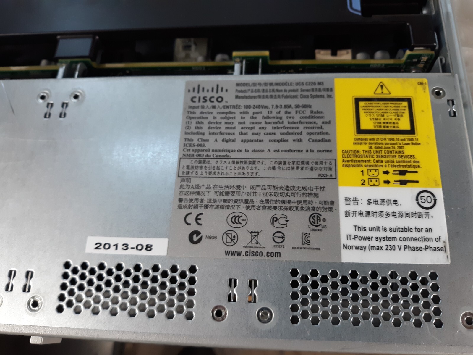 Cisco UCSC-C220-M3SBE Server Intel Xeon E5-2609 NO RAM HDD w/ 2x 650w PSU