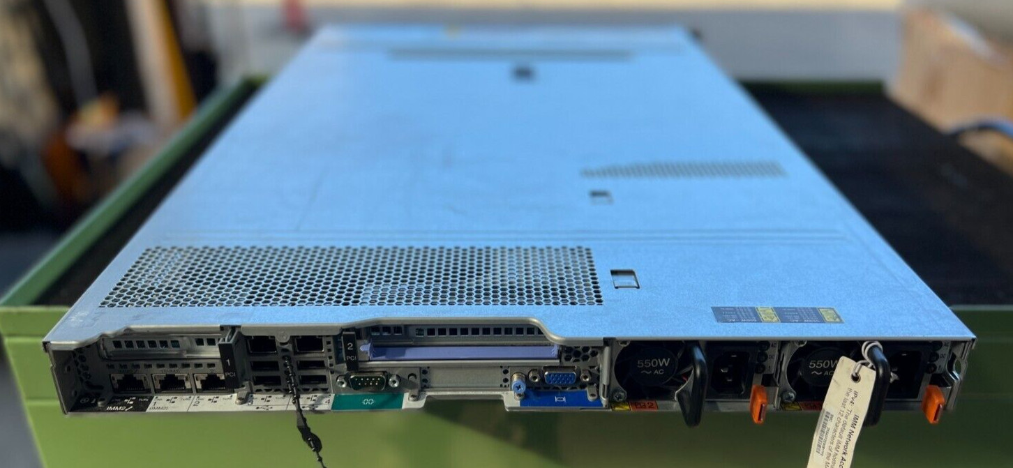 IBM System x3550 M4 Server l 1x Intel Xeon E5-2603 @1.80GHz 32GB l 2x550W PSU