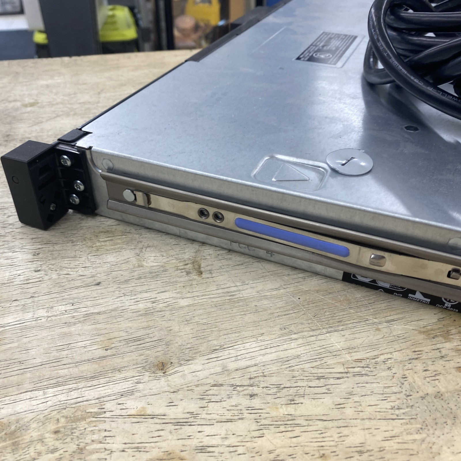 Dell PowerEdge R220 Server Intel Xeon E3-1231 v3 3.70GHz 16GB DDR3 RAM NO HD/OS