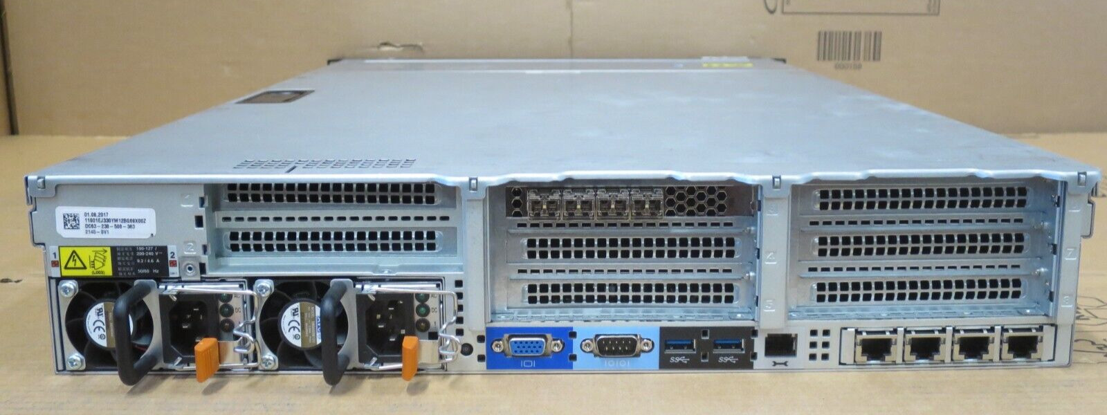 IBM 2145-SV1 SAN Volume Controller 128GB 2x E5-2667v4 8×2.5″ Bay 480GB 2U Server