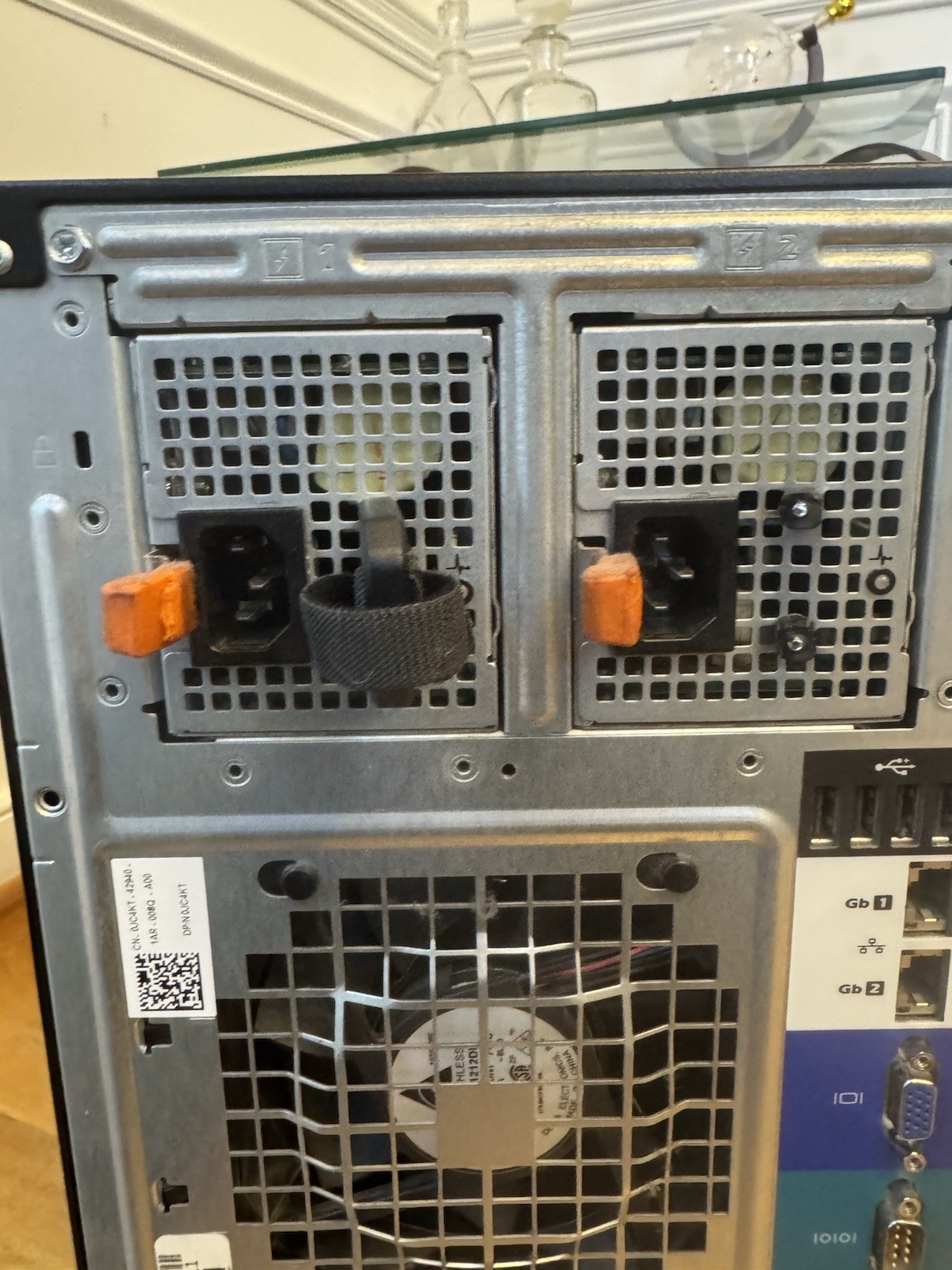 Dell PowerEdge T310 Tower Server Intel Xeon X3450 2.67 GHz 24 GB RAM