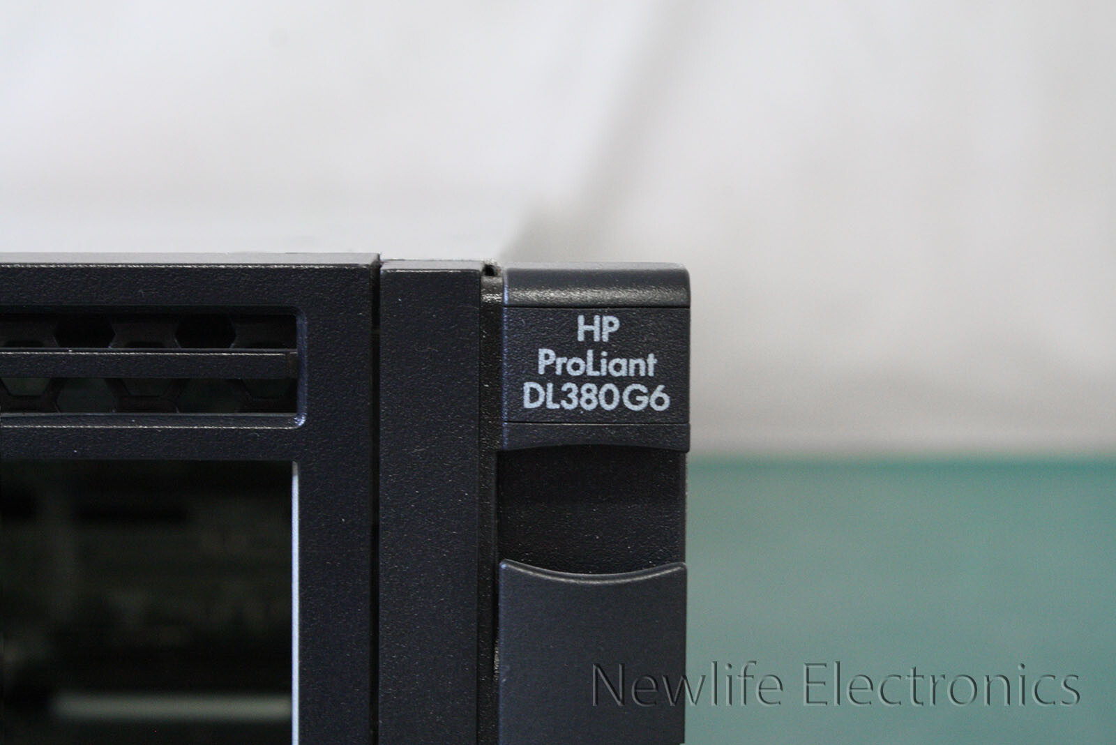 HPE 516919-B21 ProLiant DL380 G6 Server (2 x 2.67 GHz CPU/8 GB RAM/No Drives)