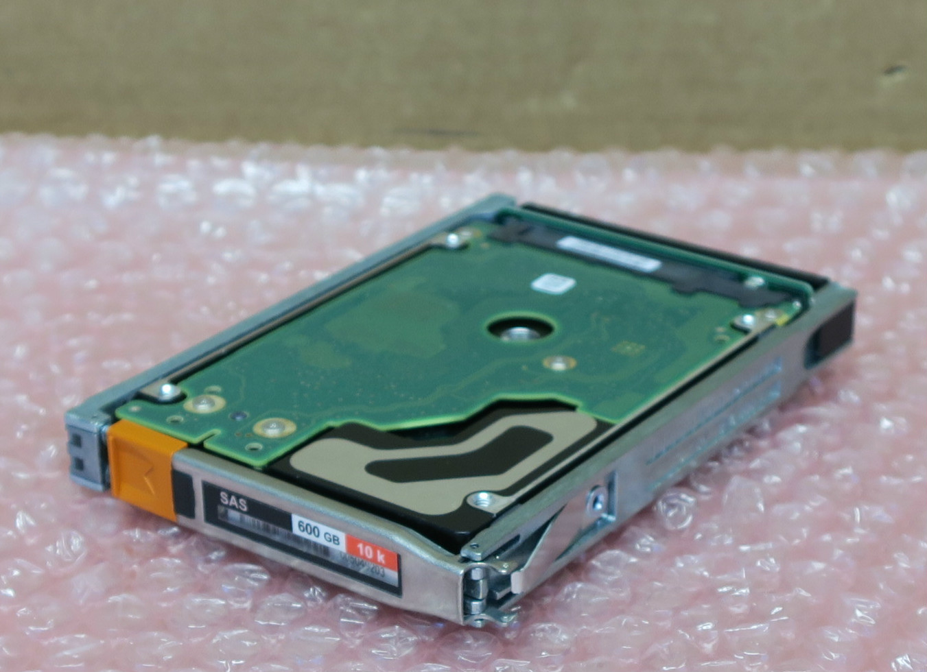 EMC V3-2S10-600 – 2.5″ 600GB 10K 6G SAS Hard Drive HDD 005049294