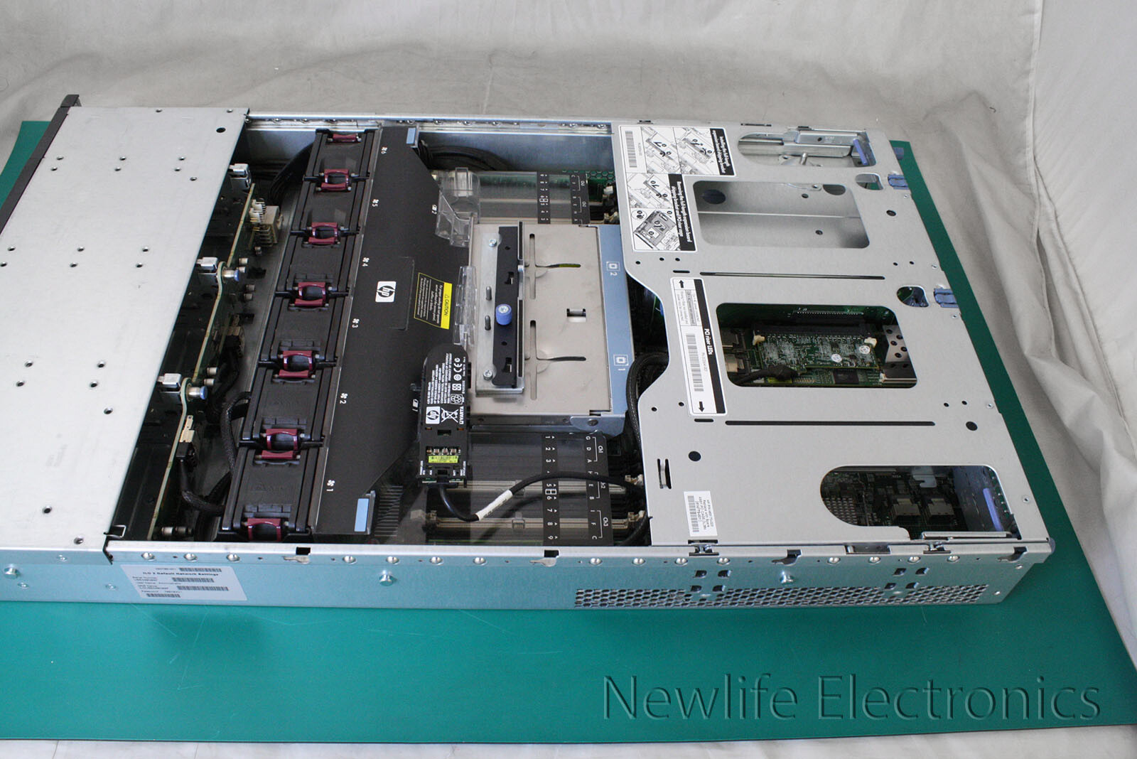 HPE 516919-B21 ProLiant DL380 G6 Server (2 x 2.67 GHz CPU/8 GB RAM/No Drives)