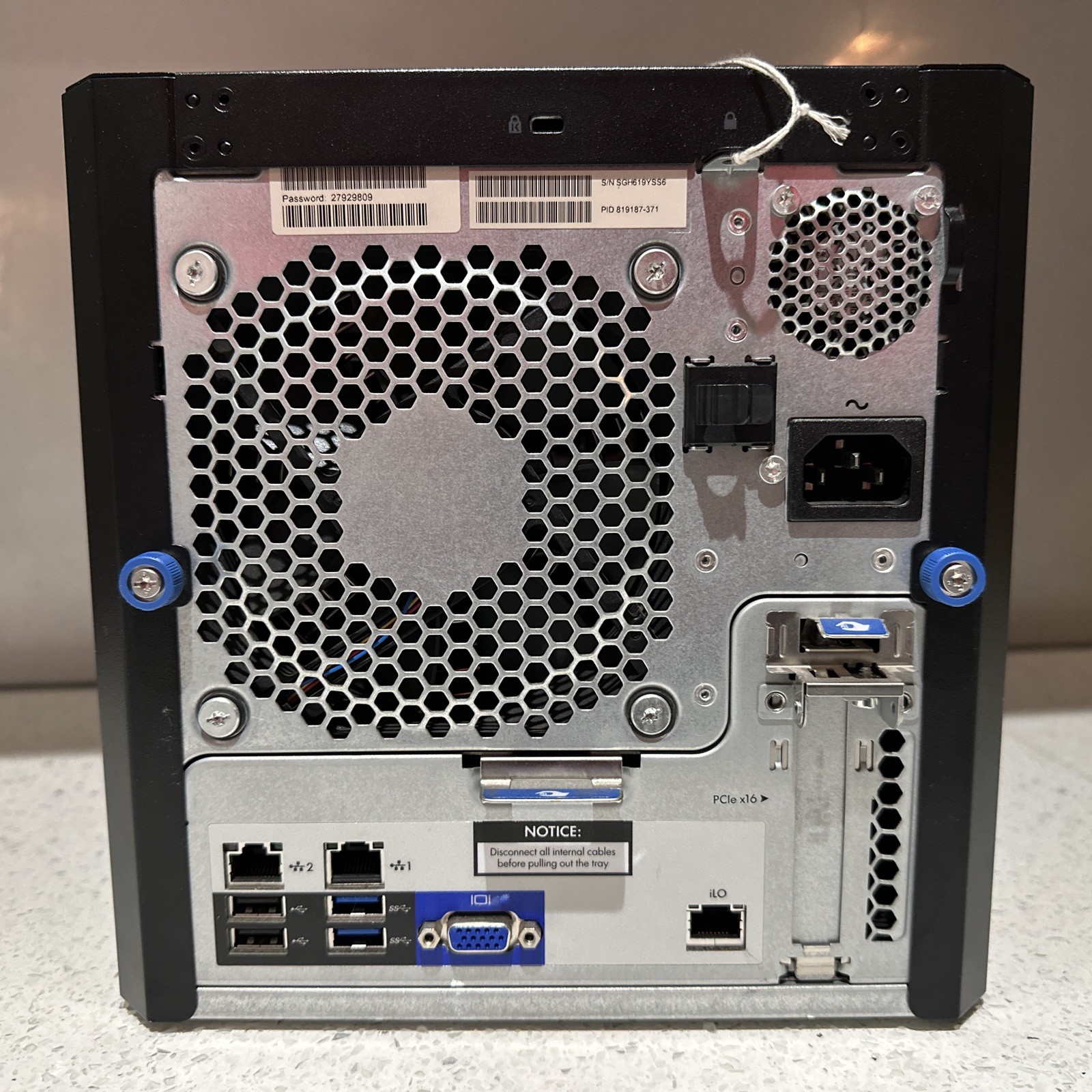 HP PROLIANT TPS-W003 MICROSERVER SERVER TOWER Gen 8, 16G Ram