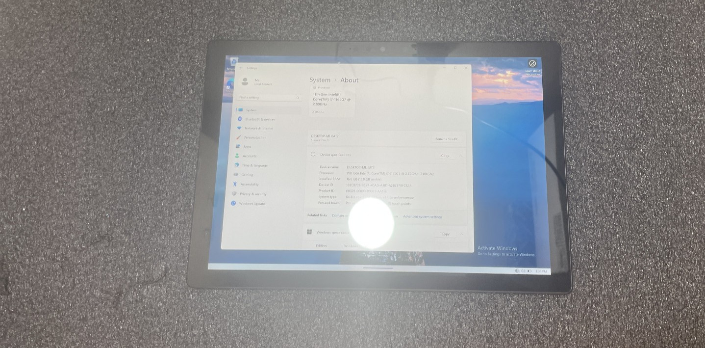 Microsoft Surface Pro 7 Plus 1960, I7-1165G7 2.8ghz,256gb