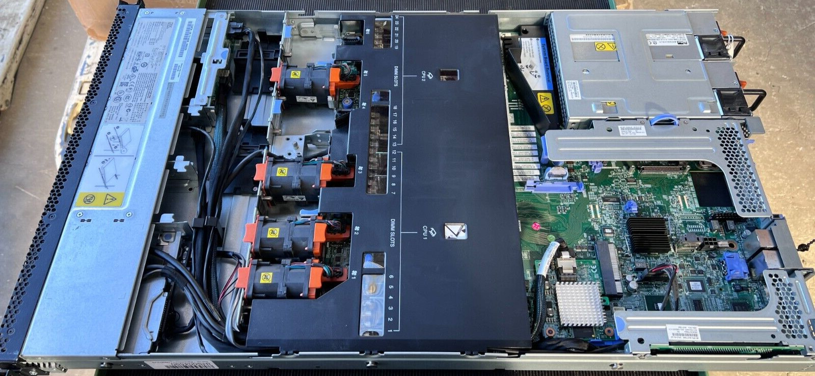 IBM System x3550 M4 Server l 1x Intel Xeon E5-2603 @1.80GHz 32GB l 2x550W PSU