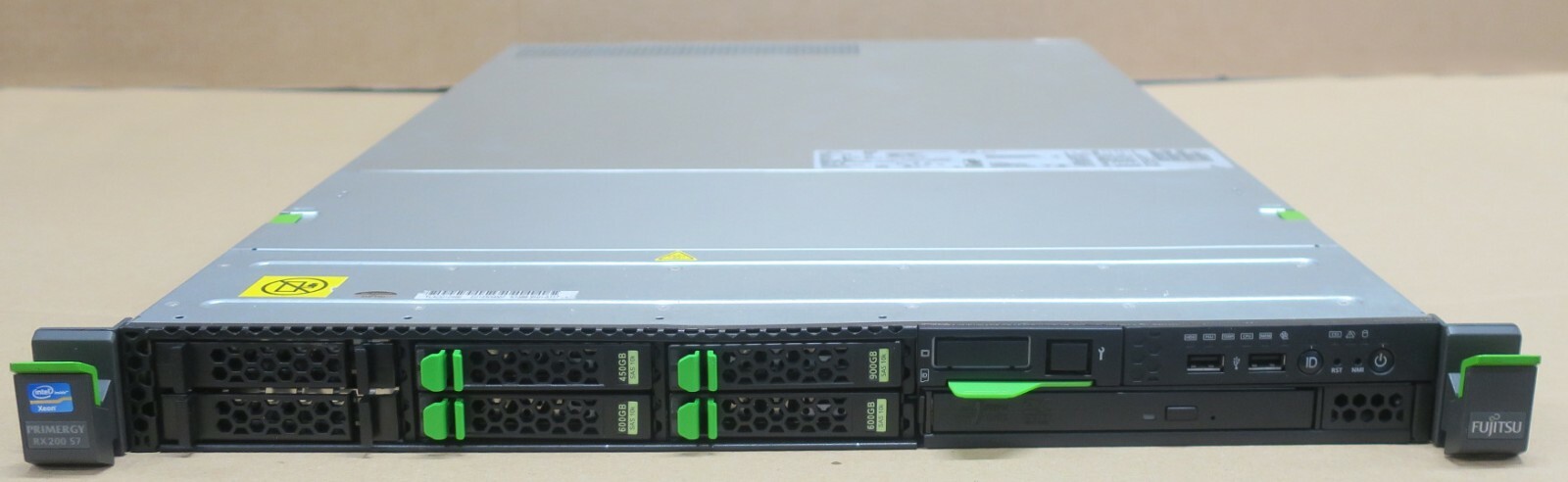 Fujitsu Primergy RX200 S7 1x 6C E5-2620 2GHz 64GB Ram 4x 2.5″ SAS Bays 1U Server