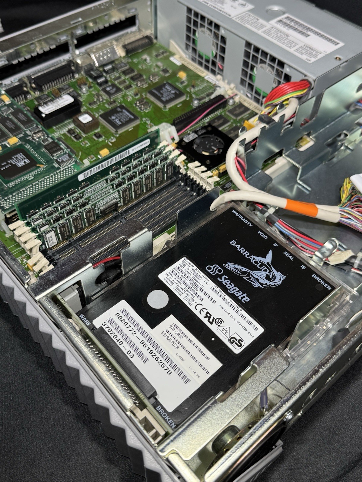 SPARCstation 5 – 170MHz Workstation, 128MB RAM (4x 32MB DIMMs) 2.1GB HDD, TGX