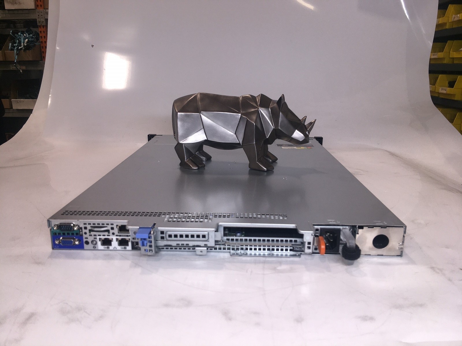 Dell PowerEdge R330 Server