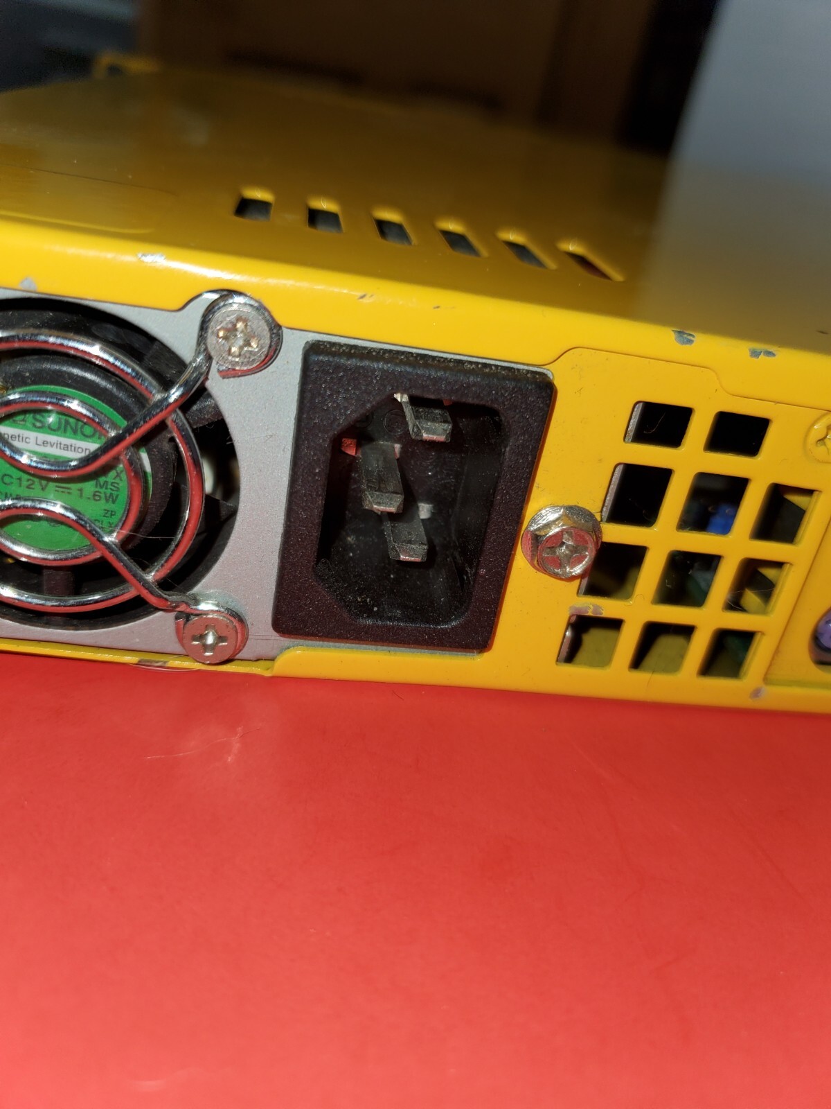 Supermicro Rack Computer System. READ DESCRIPTION BELOW