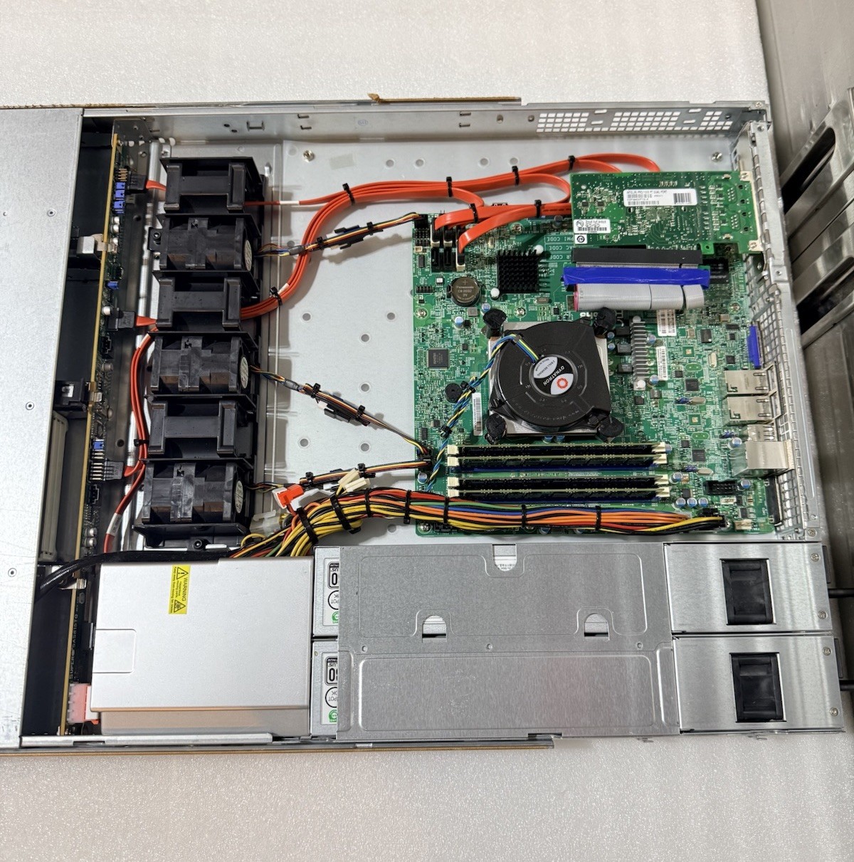 Supermicro 1U Server X10SLM+-F E3-1220v3 3.1ghz / 32GB / No HDD 2x 500W