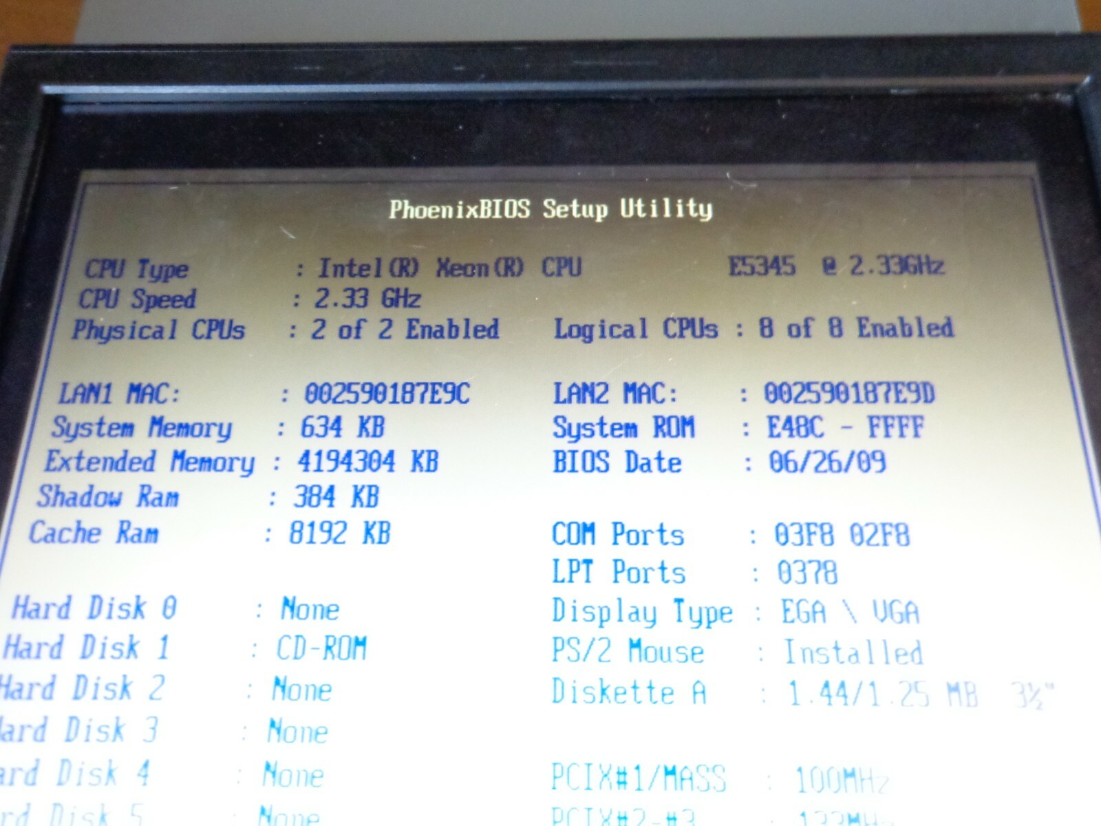 SUPERMICRO E5345 XEON CPU 2.33GHz 4Gb RAM Server PC 48-207A04800 MTI ELLL152600