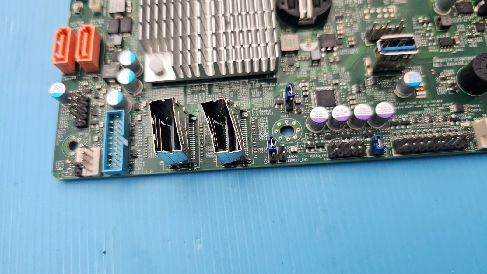 SUPERMICRO X11DPG-QT DUAL LGA3647 DDR4 ECC M.2 GPU SERVERBOARD
