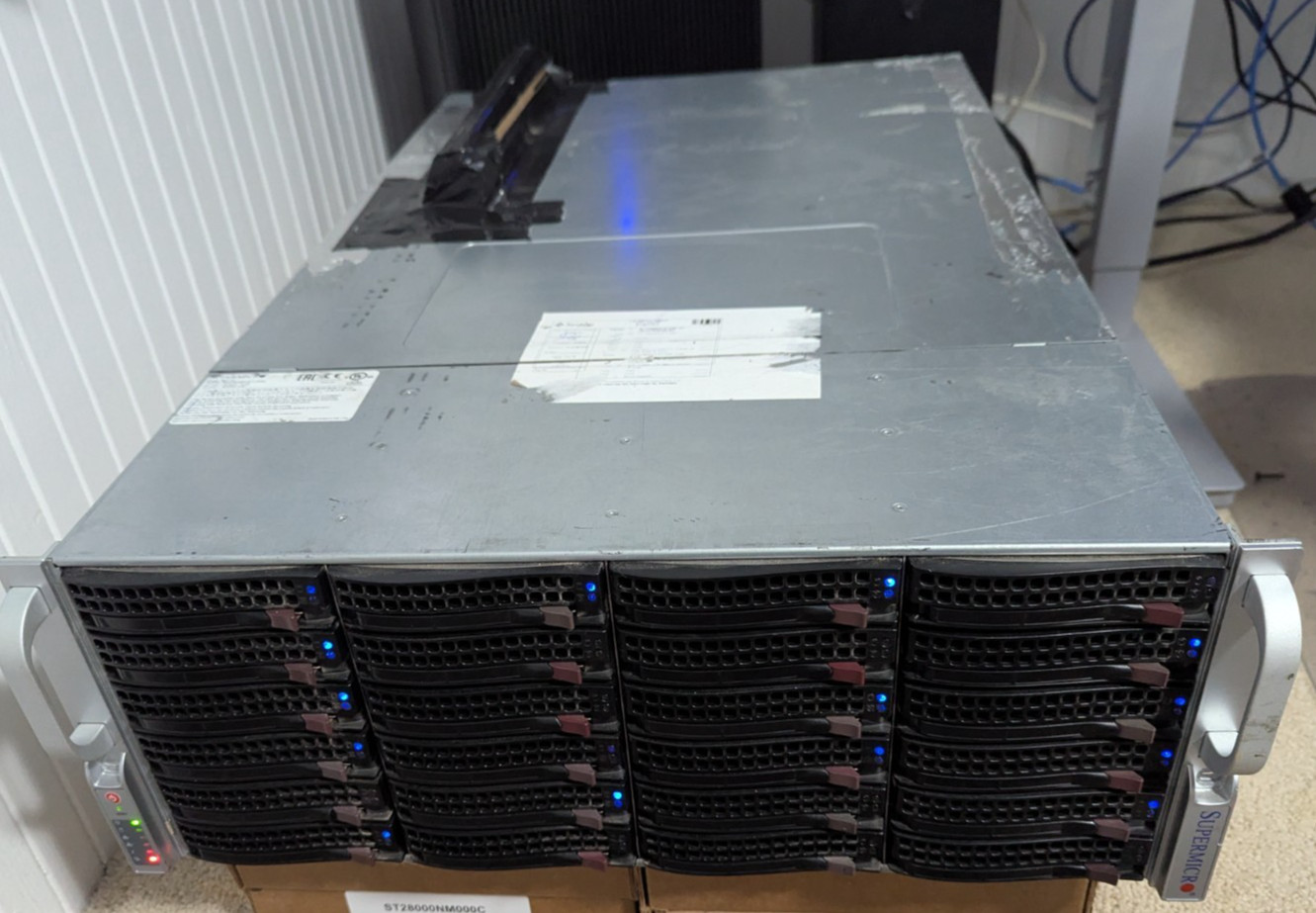 4U supermicro – Dual E5-2699a v4 – 512GB ECC – 246.4 TB storage – UPS