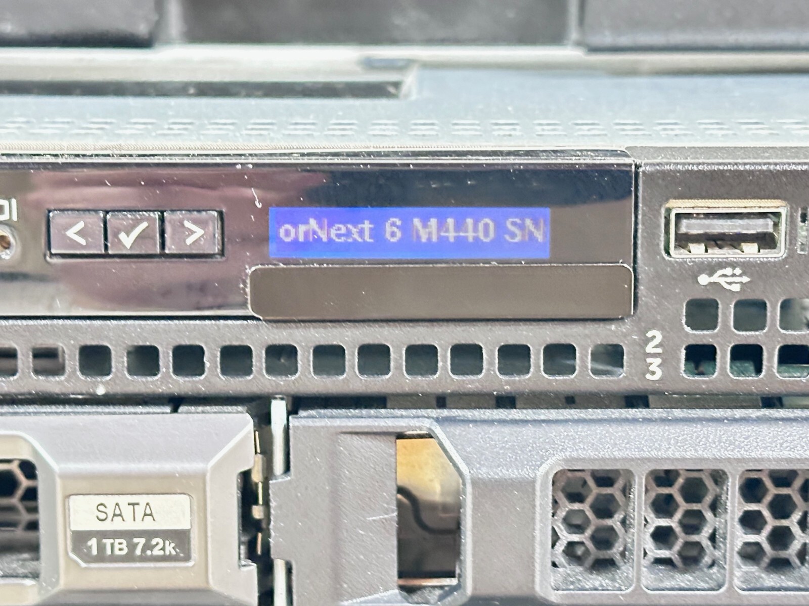 Quantum StorNext M440 Server l 1x Xeon E5-2430 @2.2GHz 48GB 2x1TB HDD H310 mini
