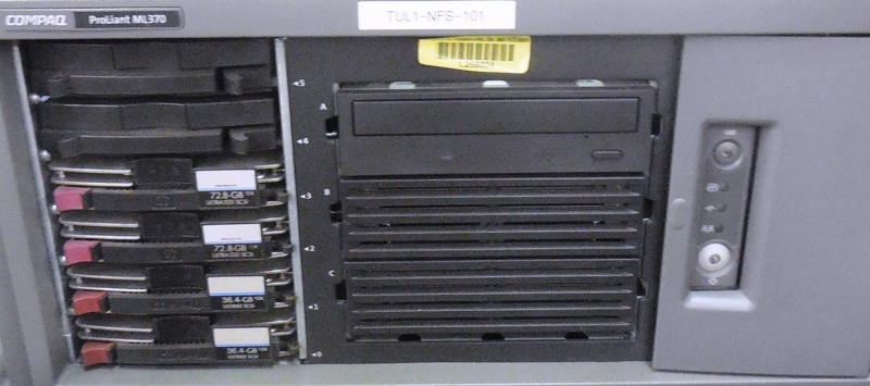HP COMPAQ PROLIANT ML370 SERVER, 257918-421, INTEL PENTIUM III PROCESSOR