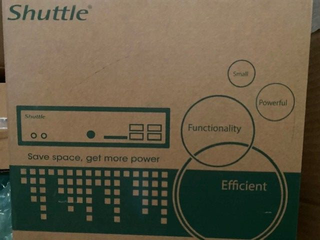 Shuttle DH670 Barebone System, Intel Core i5-14400, 2x 4GB DDR4, 512GB 2.5″ SSD