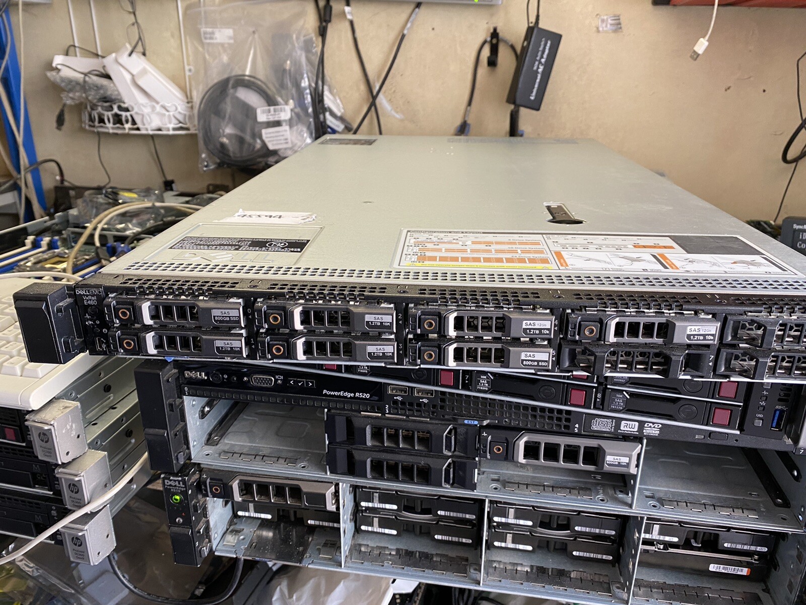 DELL EMC VxRail E460 (R630) 2 X E5-2620 V4 16 CORE 64GB PC4 2x800gb Ssd SERVER