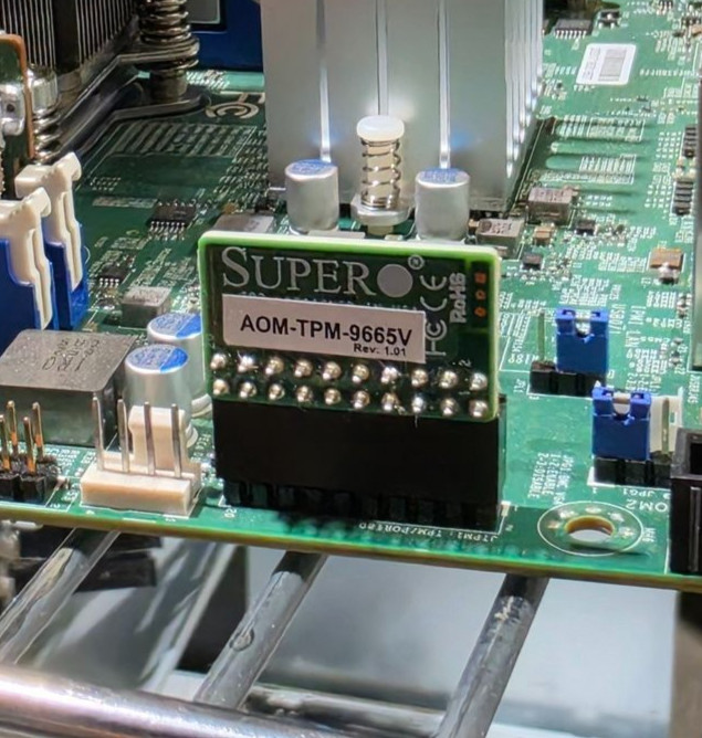 1u Supermicro low pwr Xeon E3-1270Lv4, 32G ECC RAM, 256G SSD 24TB HDD, 25G NIC