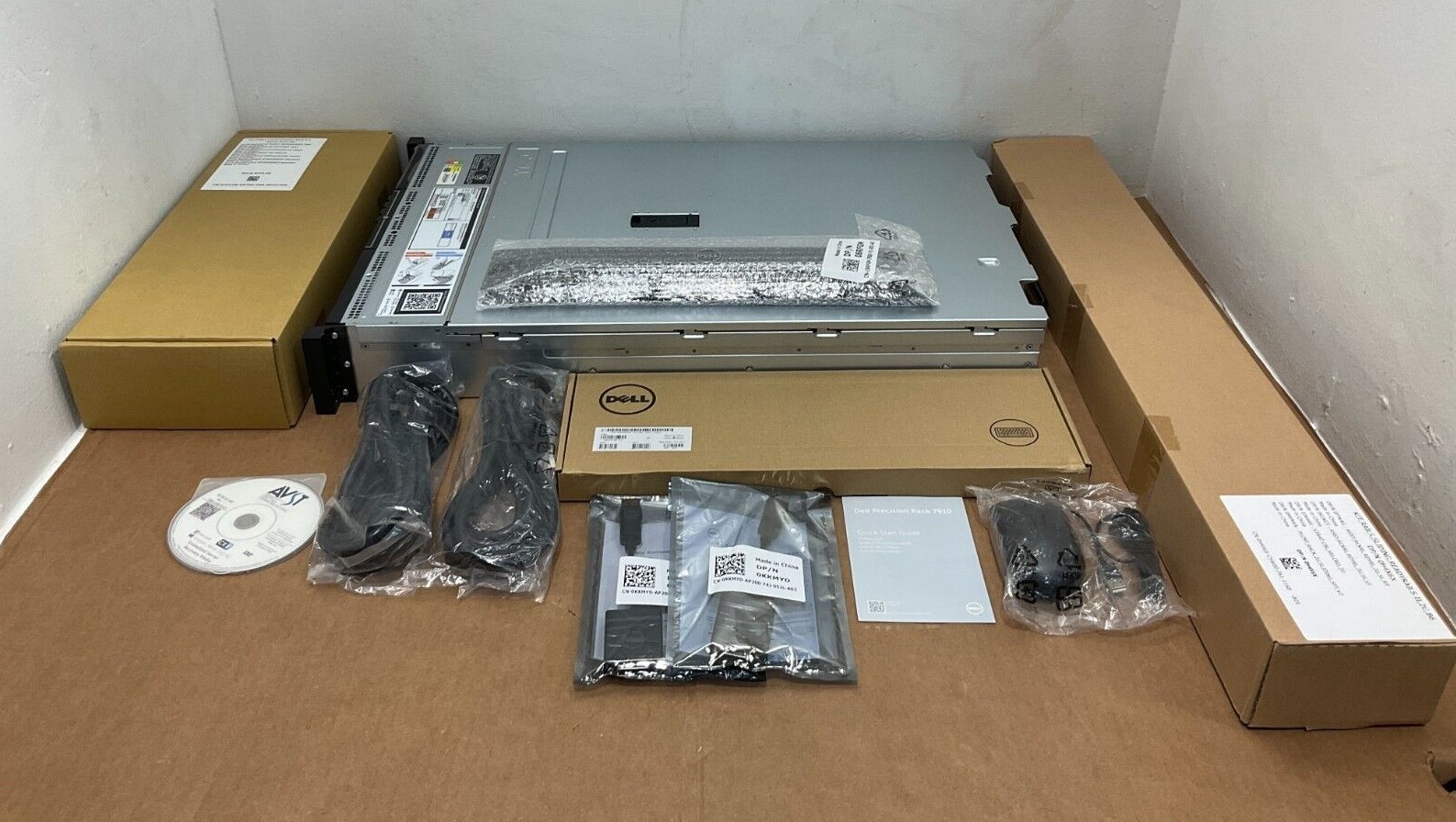 Dell Precision 7910 E5-2609 16GB/2x500GB H730P SYD048 ✅❤️️✅❤️️