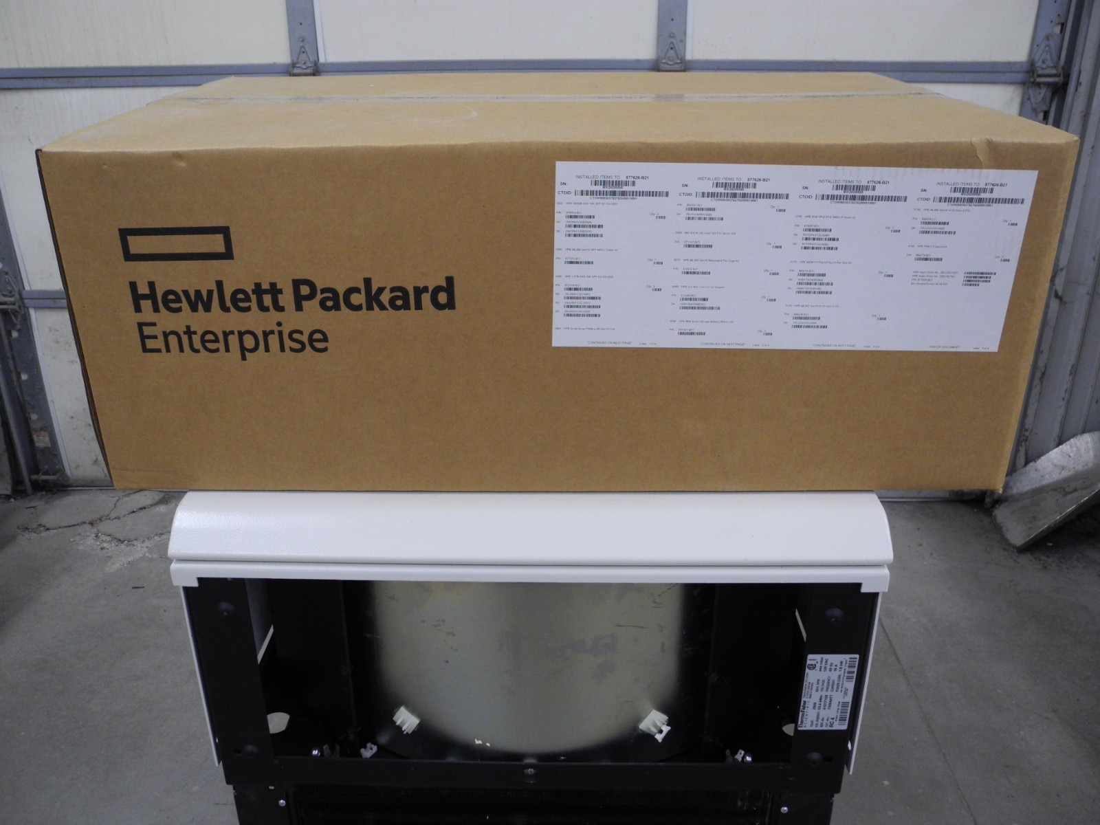HP 877626-B21 PROLIANT ML350 G10 CTO SFF TOWER NEW FACTORY SEALED