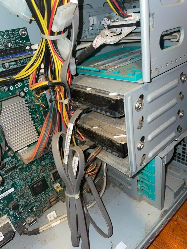 Nobilis Desktop/Server Tower with Power Supply hard drives and all keys