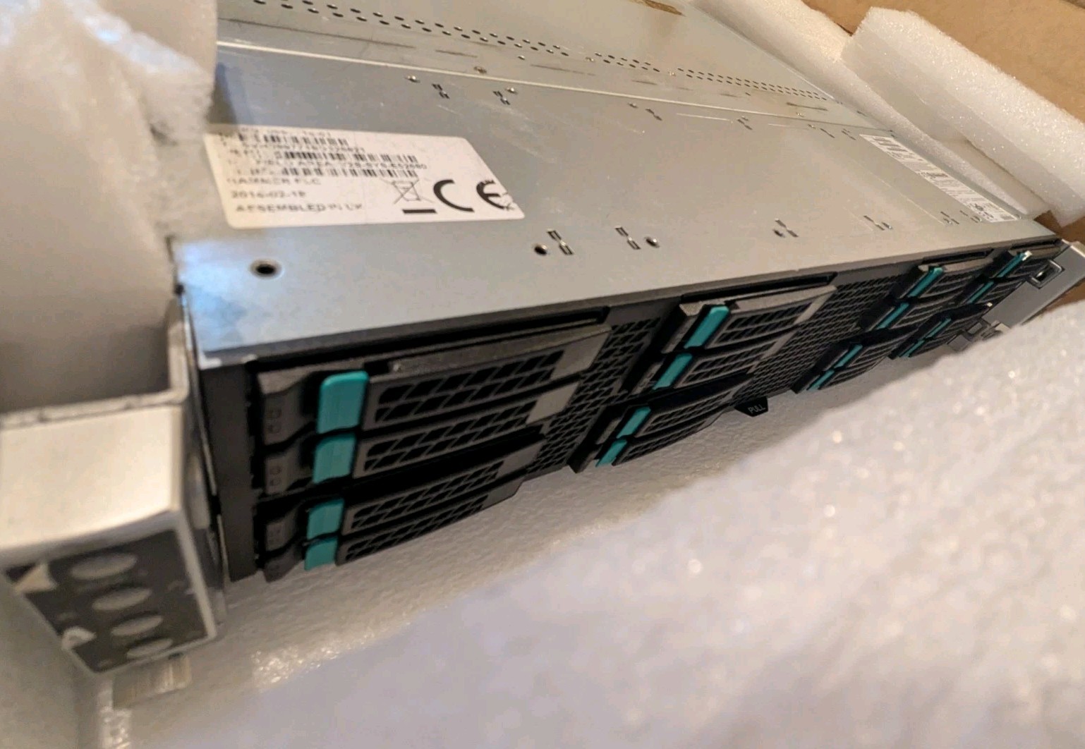 Intel H2000 4 Node H2216XXKR, 2x 1600w PSU HPC Server Chassis 16x 2.5″