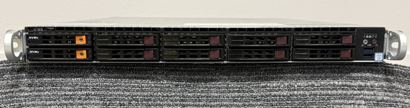 Supermicro SYS-1028R-WTNR Server 2x E5-2680 v4 64GB DDR4 2x 512GB SSD 2x PSU