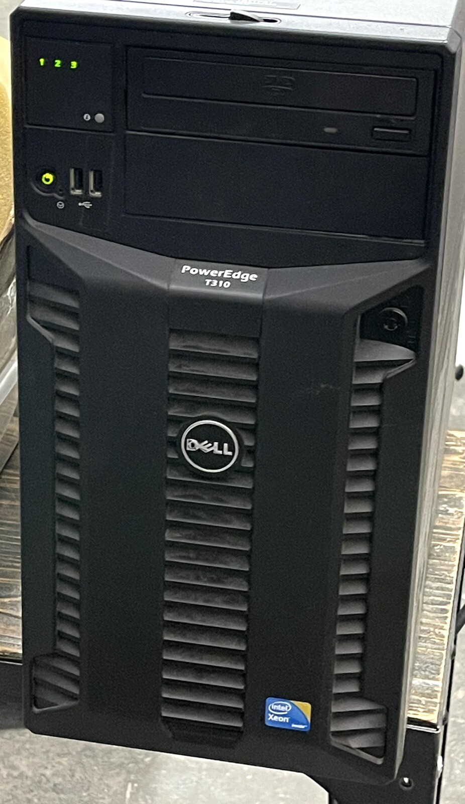 Dell PowerEdge T310 Server w/o HDD