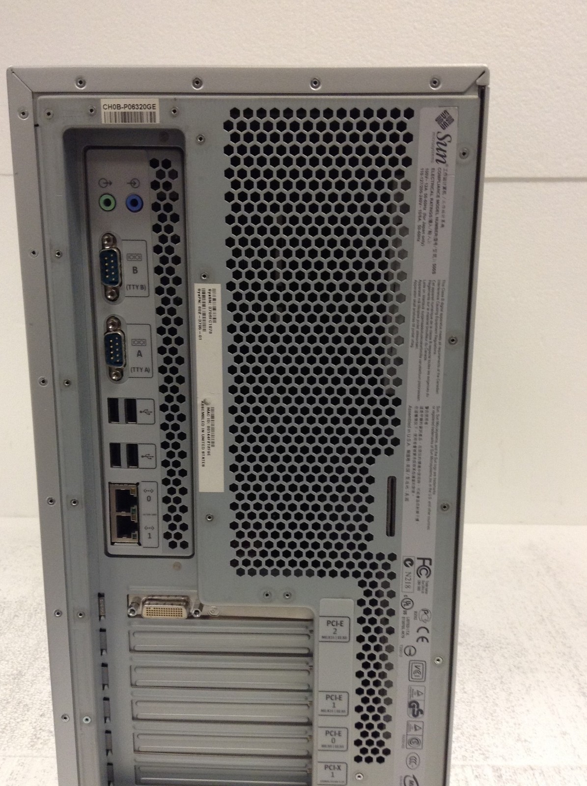 Sun Ultra 25-500S UltraSPARC IIIi 1.336GHz 1GB RAM ATI FireMV 2200 FREE SHIPPING