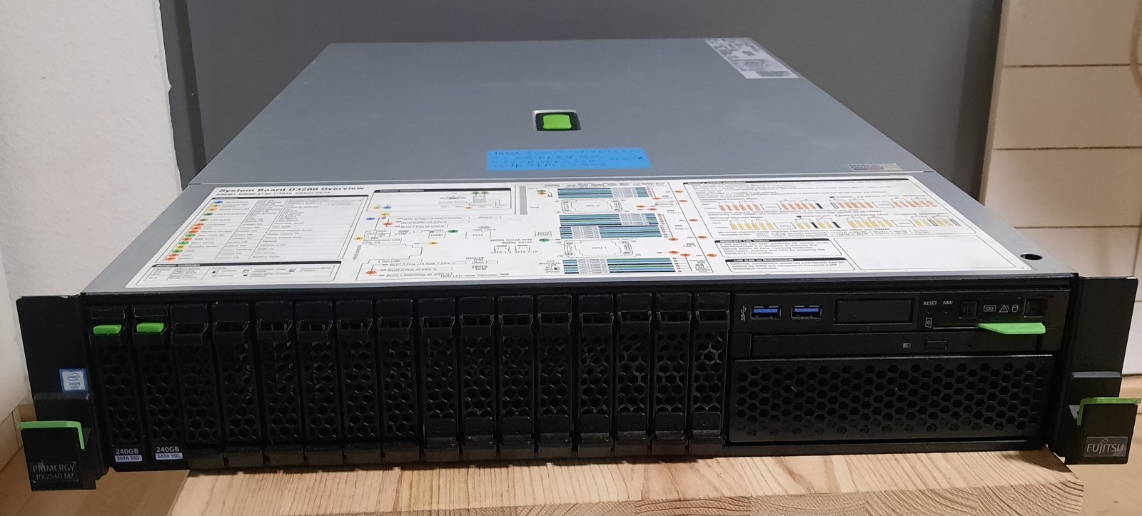 Fujitsu Primergy RX2540| PR300D M2 2 XEON Rack Server