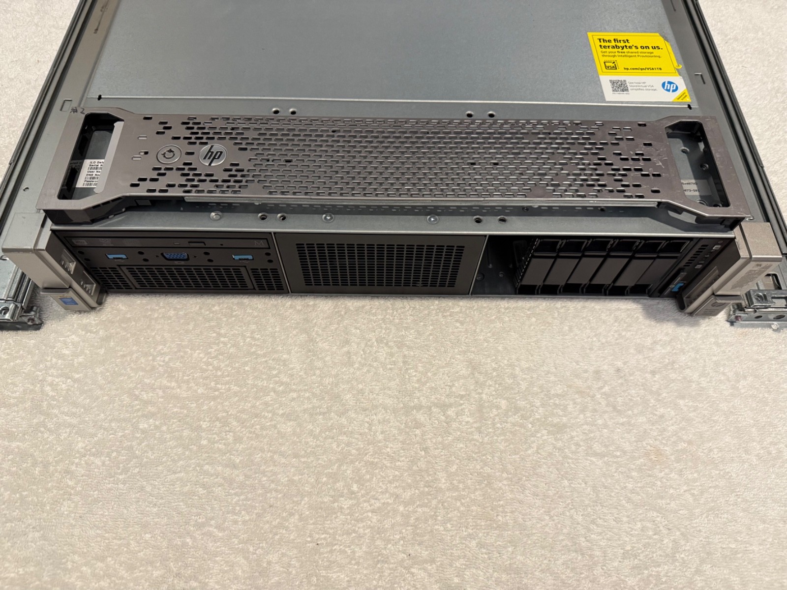 HPE ProLiant DL380 Gen9 2U Server E5-2620v3 6C/12T 16GB RAM P440ar 8SFF Rails